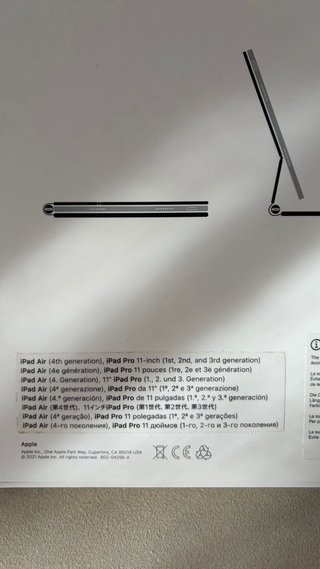 Apple Magic Keyboard 11”