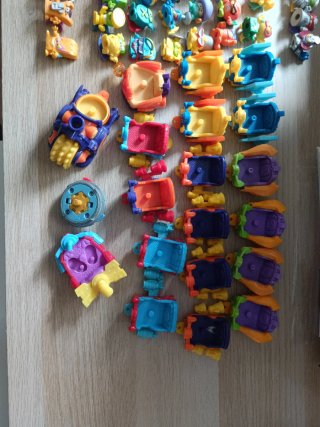 Lote SuperZings / SuperThings Figuras Raras