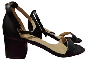 Sandali n.36 con tacco