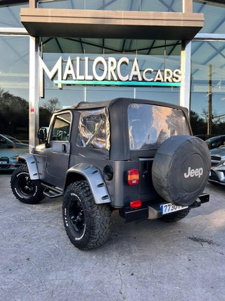 Jeep Wrangler 4.0 TR Auto