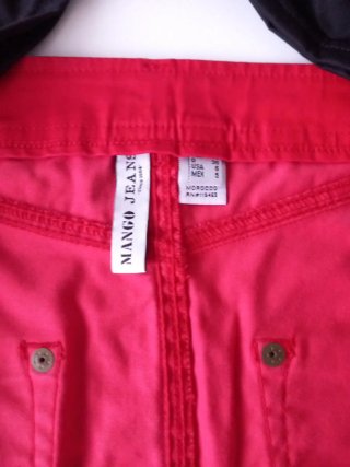 Conjunto Falda Roja y Top Negro