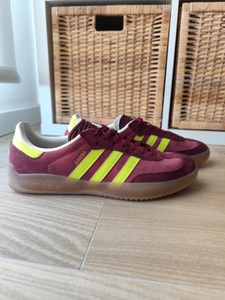 Adidas SAMBA PUIG color granate talla 43