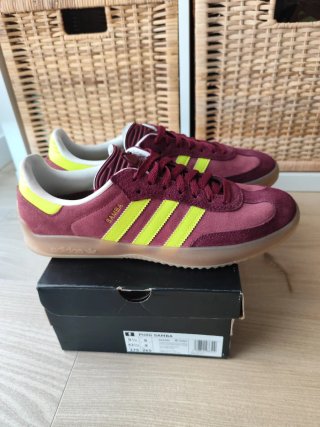 Adidas SAMBA PUIG color granate talla 43