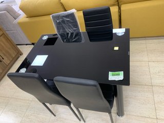 Mesa de comedor negra con 4 sillas
