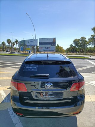TOYOTA AVENSIS 2.2 D-4D 150CV
