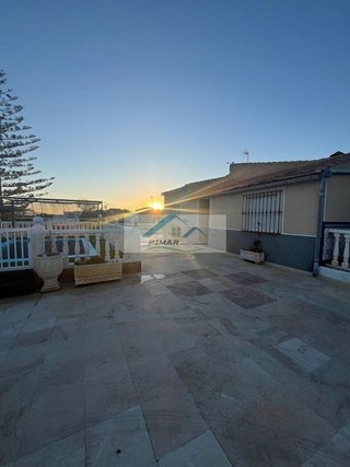 Chalet en venta en Albatera