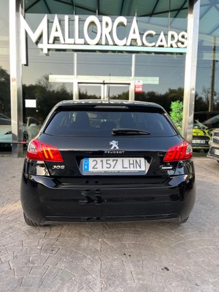 Peugeot 308 5p Style PureTech 130 S&S EAT8