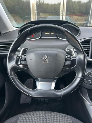 Peugeot 308 5p Style PureTech 130 S&S EAT8