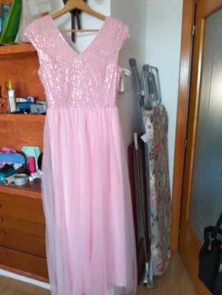 Vestido rosa lentejuelas y tul