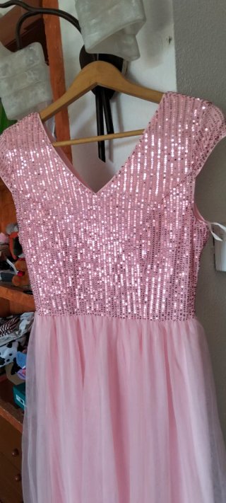 Vestido rosa lentejuelas y tul