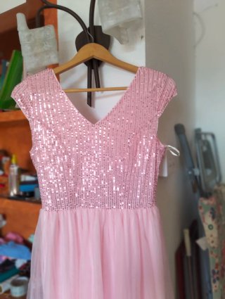 Vestido rosa lentejuelas y tul