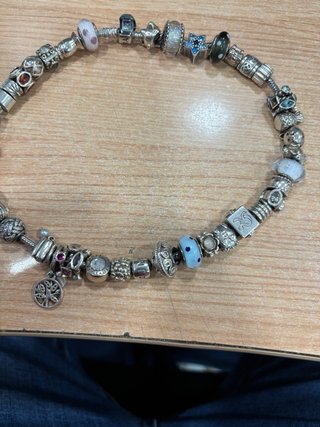 2 Pulseras Pandora Originales con Abalorios