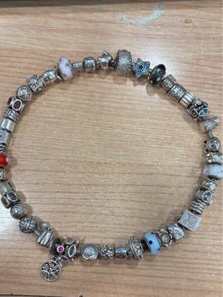 2 Pulseras Pandora Originales con Abalorios