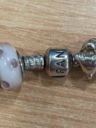 2 Pulseras Pandora Originales con Abalorios