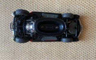 Miniatura Chevrolet Corvette descapotável