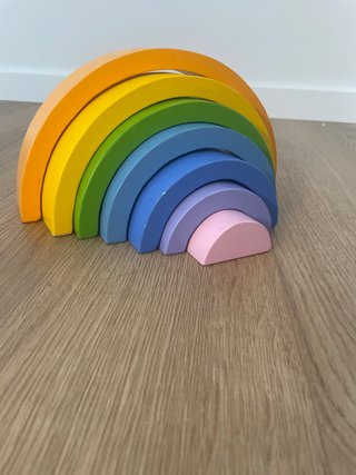 Arcoíris de madera infantil