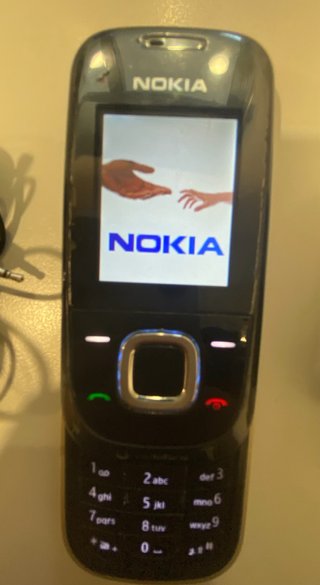 Móvil Nokia 2680 Slide Gris