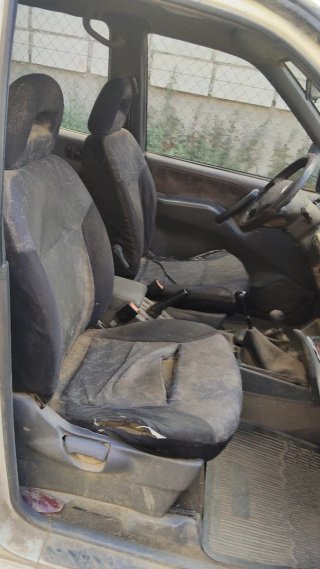 Nissan Terrano II 1999