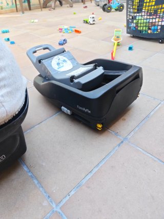 Maxi-Cosi e Base Isofix per Auto