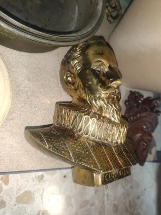 Busto Bronce Cervantes