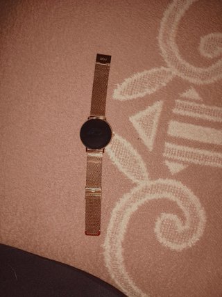 Reloj DCU Dorado Malla Metálica