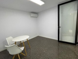 Oficina en alquiler en El Pla del Remei en Valencia
