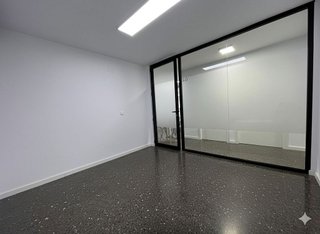 Oficina en alquiler en El Pla del Remei en Valencia