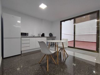 Oficina en alquiler en El Pla del Remei en Valencia
