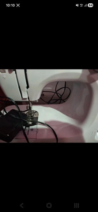Máquina de coser Tristar SM-6000