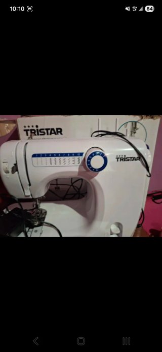 Máquina de coser Tristar SM-6000