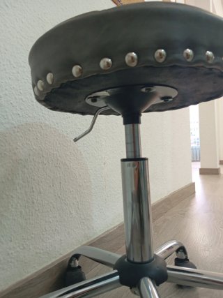 Silla Tocador Giratoria con Ruedas