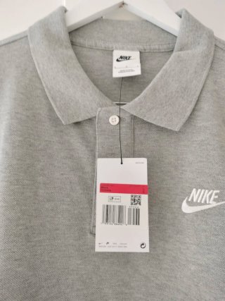 Polo Nike gris talla L