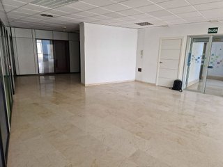Oficina en alquiler en Villacerrada - Centro en Albacete