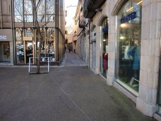 Local comercial en alquiler en Centre en Girona
