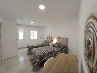 Piso en alquiler en Centro en Alicante