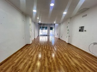 Local comercial en alquiler en Elda