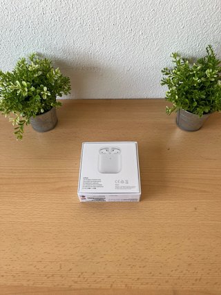 AirPods Apple Brancos