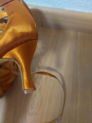 Zapatos de baile latino dorados/naranja