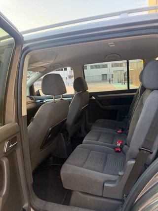 Volkswagen Touran 2011