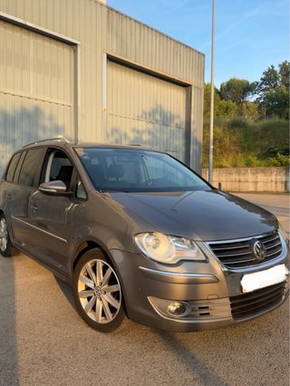 Volkswagen Touran 2011