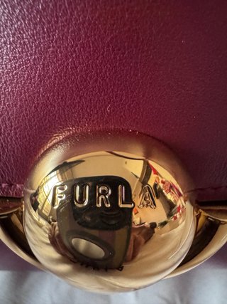 Borsa a spalla Furla in pelle rossa