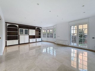 Casa pareada en alquiler en Ciutat Diagonal - La Miranda - La Mallola en Esplugues de Llobregat