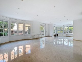 Casa pareada en alquiler en Ciutat Diagonal - La Miranda - La Mallola en Esplugues de Llobregat