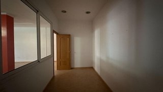 Local comercial en venta en Olesa de Montserrat
