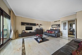 Piso en venta en Puerto Marina en Benalmádena