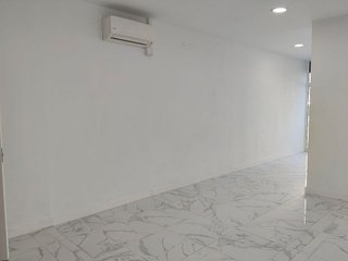 Local comercial en alquiler en El Centre en Esplugues de Llobregat