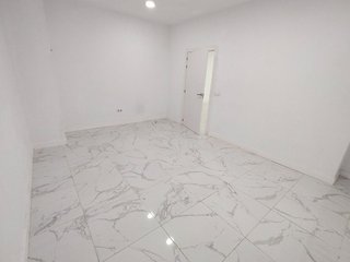 Local comercial en alquiler en El Centre en Esplugues de Llobregat
