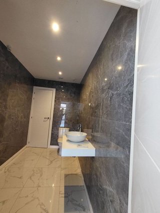 Local comercial en alquiler en El Centre en Esplugues de Llobregat