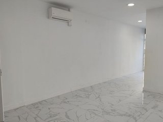 Local comercial en alquiler en El Centre en Esplugues de Llobregat