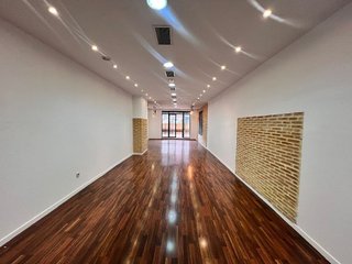 Local comercial en alquiler en Elda
